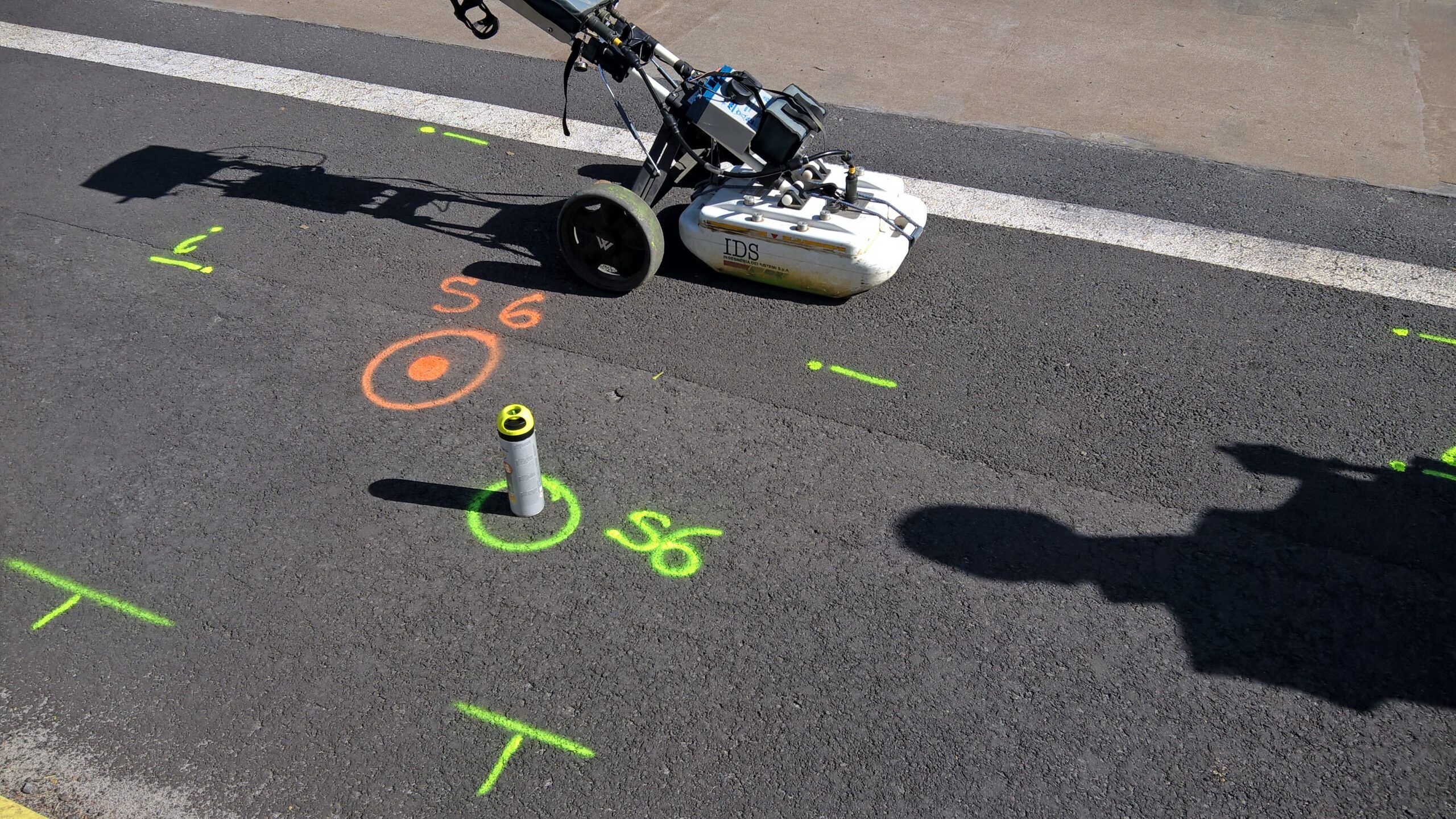 Ground penetrating radar for utility detection