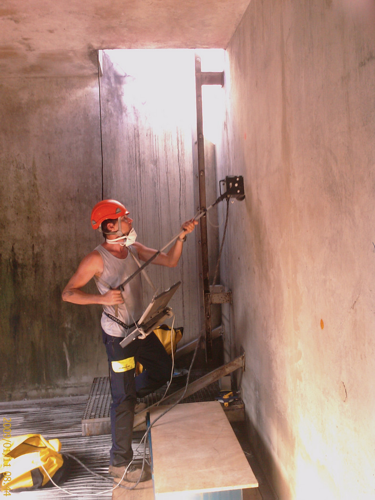 Non-destructive structural testing